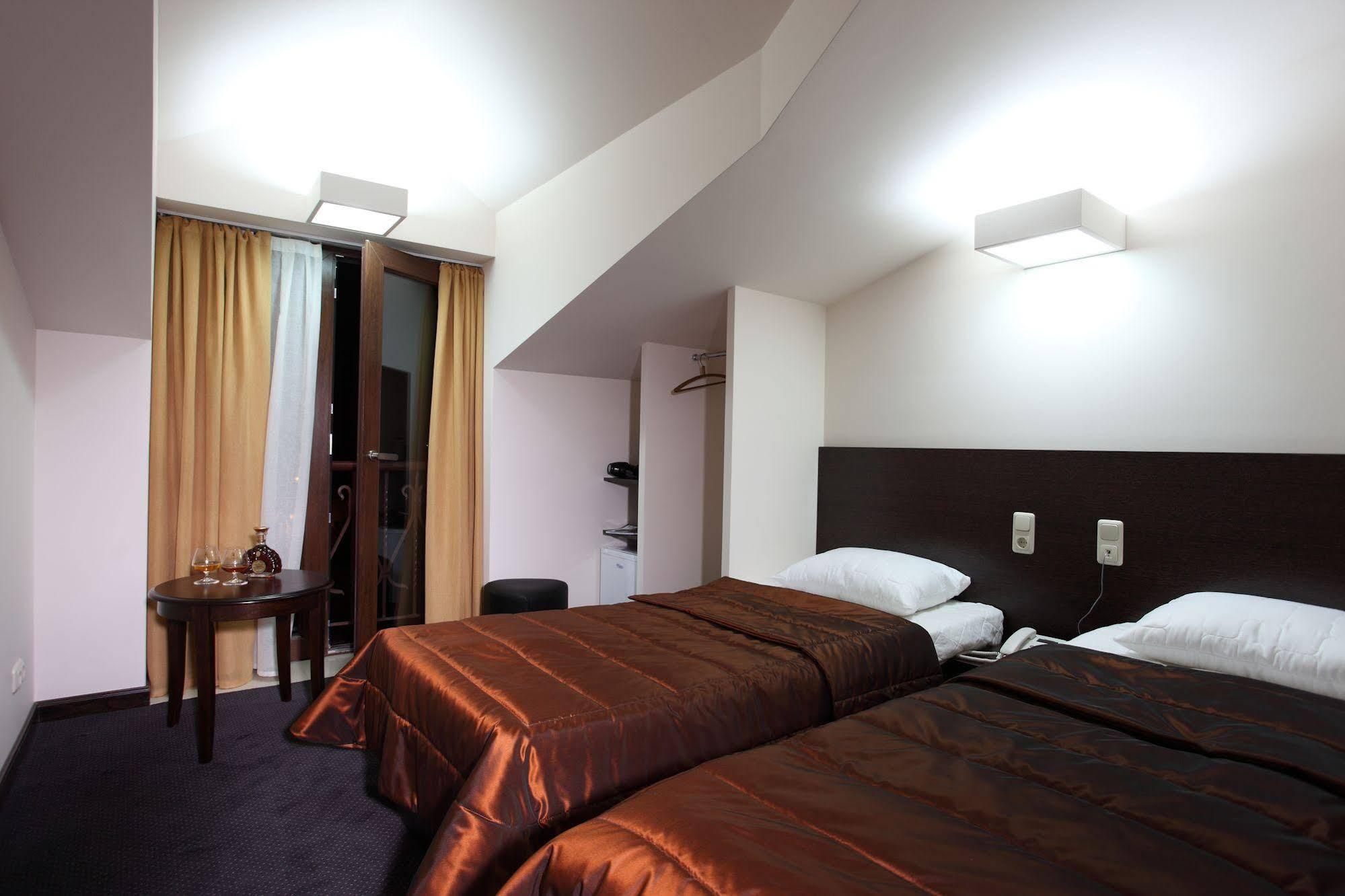 Cascade Hotel Yerevan Exterior foto