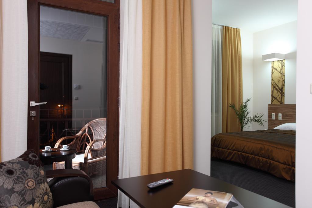 Cascade Hotel Yerevan Exterior foto